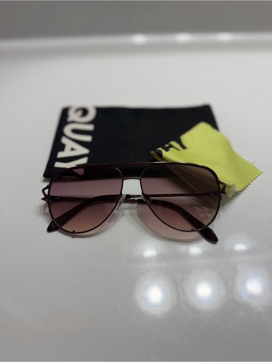 Quay Australia Accessories - Quay Aviator Sunglasses with Brown Gradient Lenses